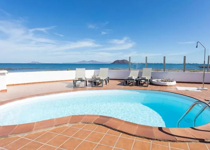 Villa Beacfront Luxury Villa Remos with Private Heated Pool, BBQ&Wifi by Galera Beach Privé