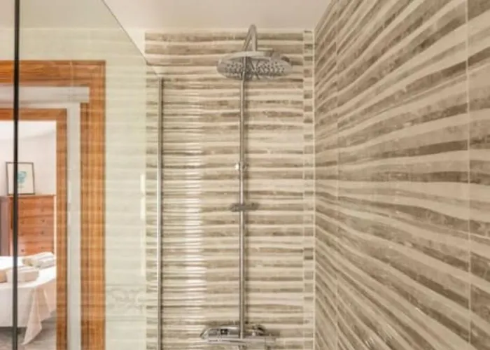 Remos With Private Heated Pool, Bbq & Wifi