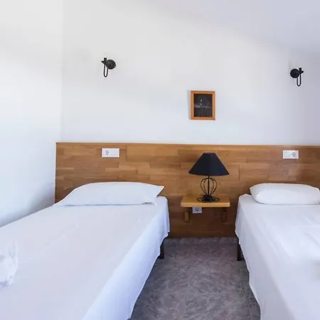 Beachfront Remos With Lobos Island View, Private Pool, Wifi & Bbq By Amazzzing Travel Vila *