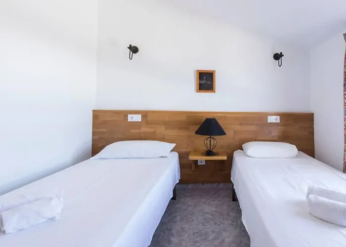 Remos With Beachfront Views Private Heated Pool Fast Wifi Bbq By Amazzzing Travel ヴィラ *