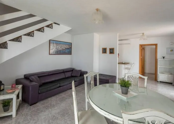 Remos With Beachfront Views Private Heated Pool Fast Wifi Bbq By Amazzzing Travel ヴィラ *